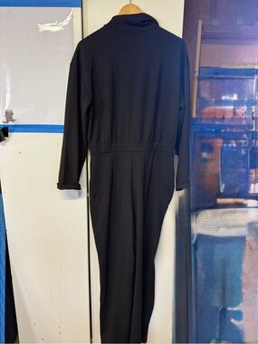 Black Women's Jumpsuit - Sleek Long-Sleeve Romper